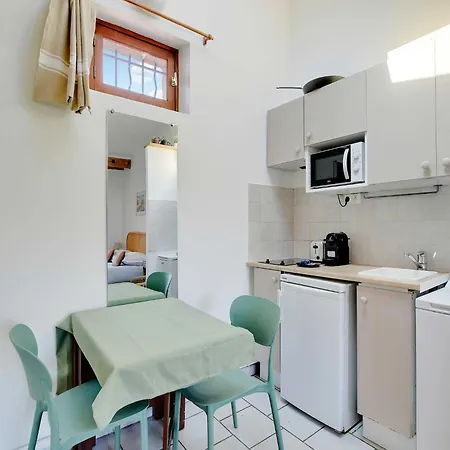 Vakantiehuis Charming - 2p- On Canal Saint-martin Parijs